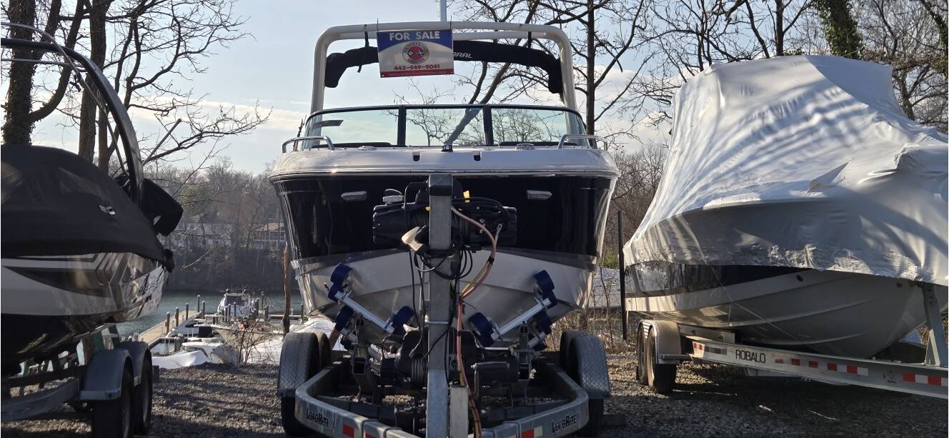 A photo of this 2025 Chaparral 267SSX
