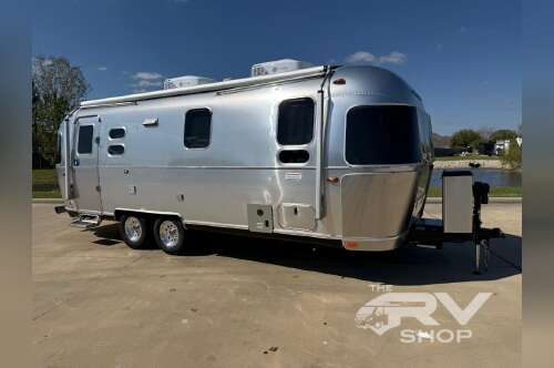 2026 Airstream International 25FB Twin in baton rouge LA