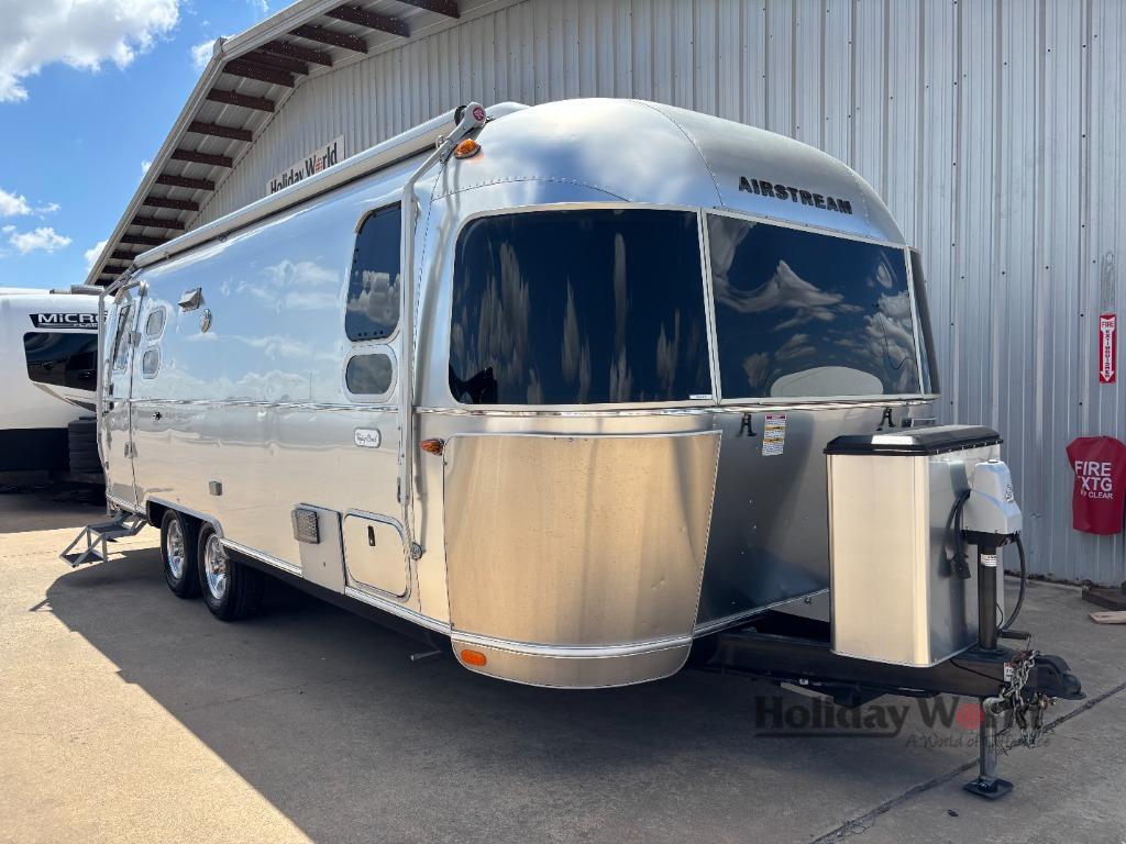 2020 Airstream Flying Cloud 25FB in katy TX