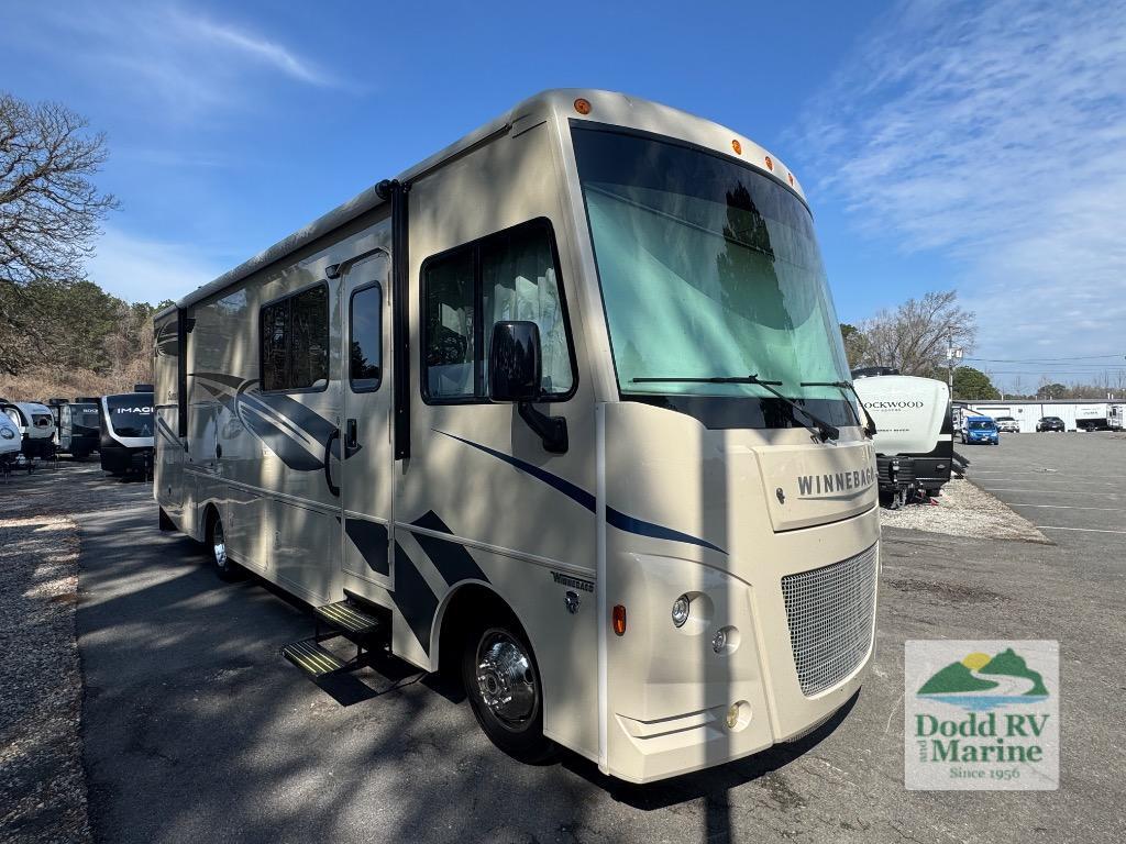2018 Winnebago Sunstar 29VE in yorktown VA