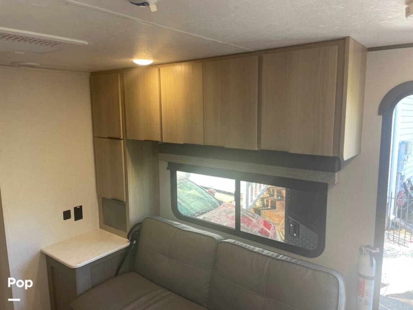 A photo of this 2025 Dutchmen Kodiak 241BHSL