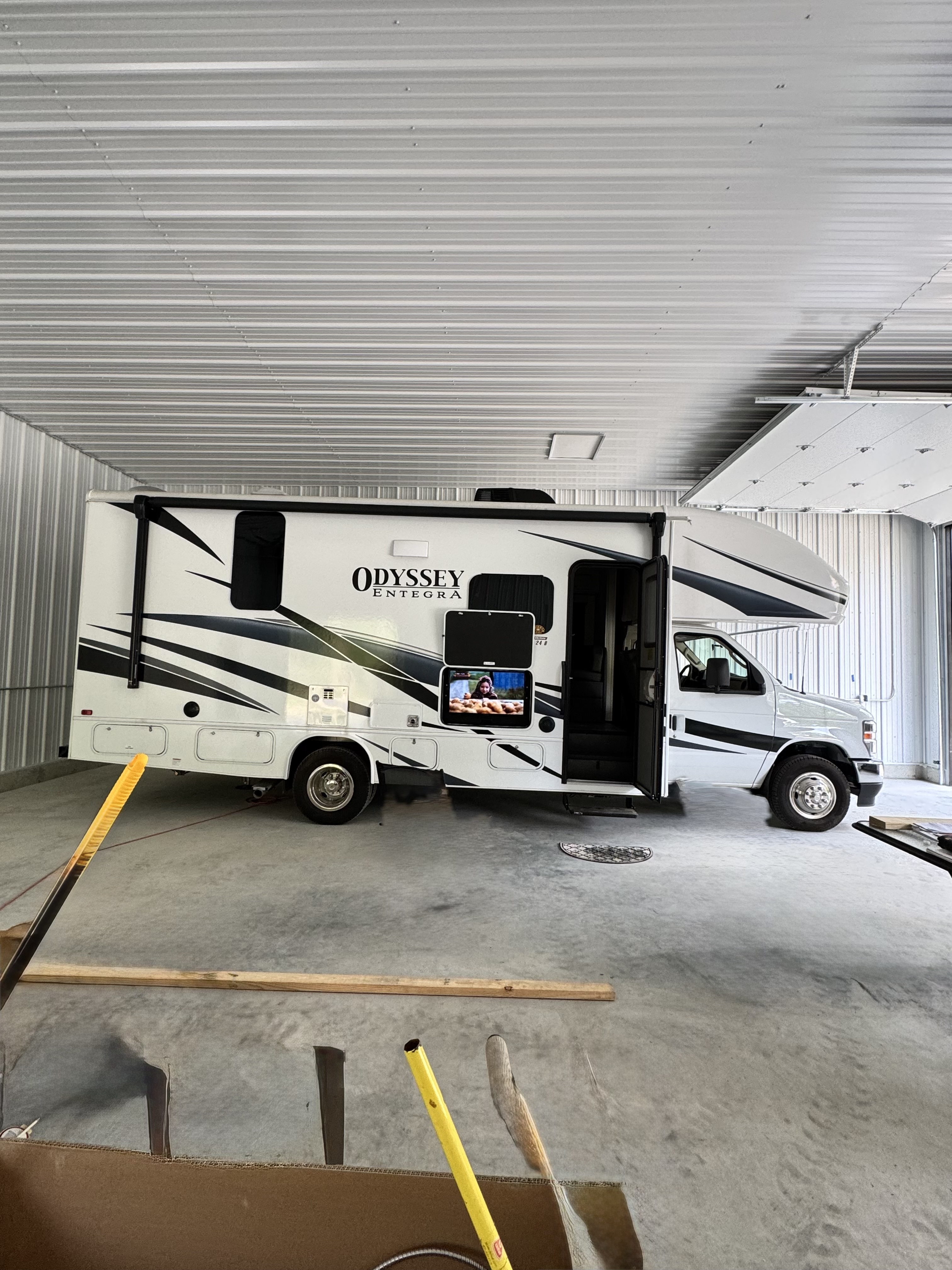 2024 Entegra Coach ODYSSEY 24B in wilmington MA