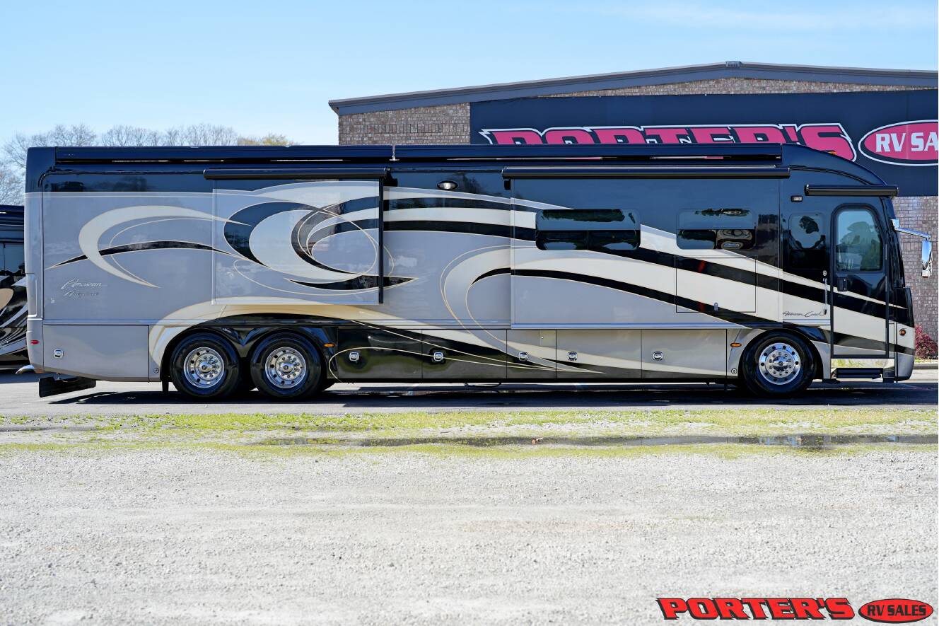 A photo of this 2016 American Coach AMERICAN ALLEGIANCE 42T