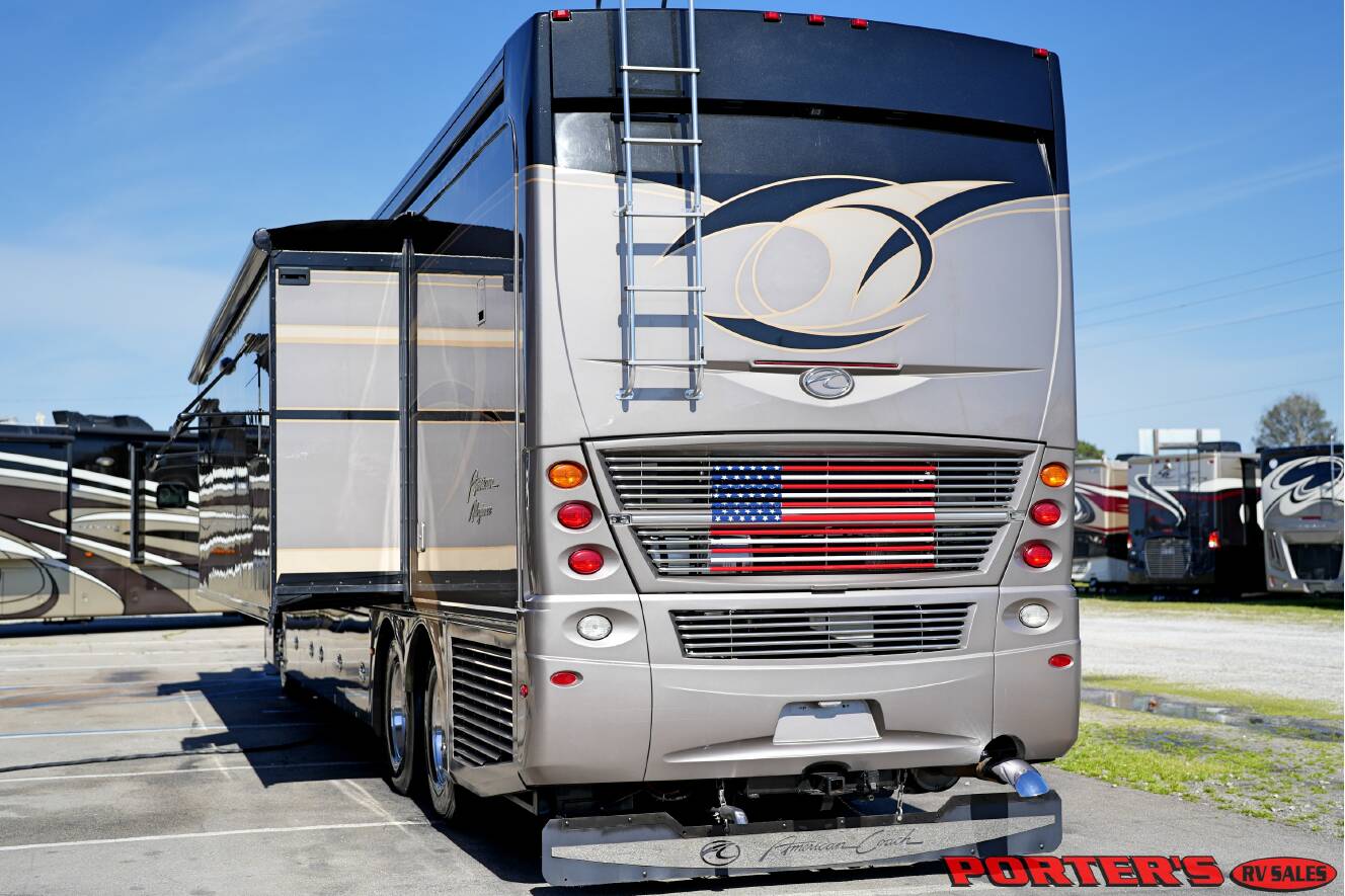 A photo of this 2016 American Coach AMERICAN ALLEGIANCE 42T
