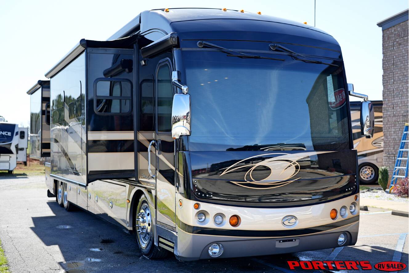 A photo of this 2016 American Coach AMERICAN ALLEGIANCE 42T