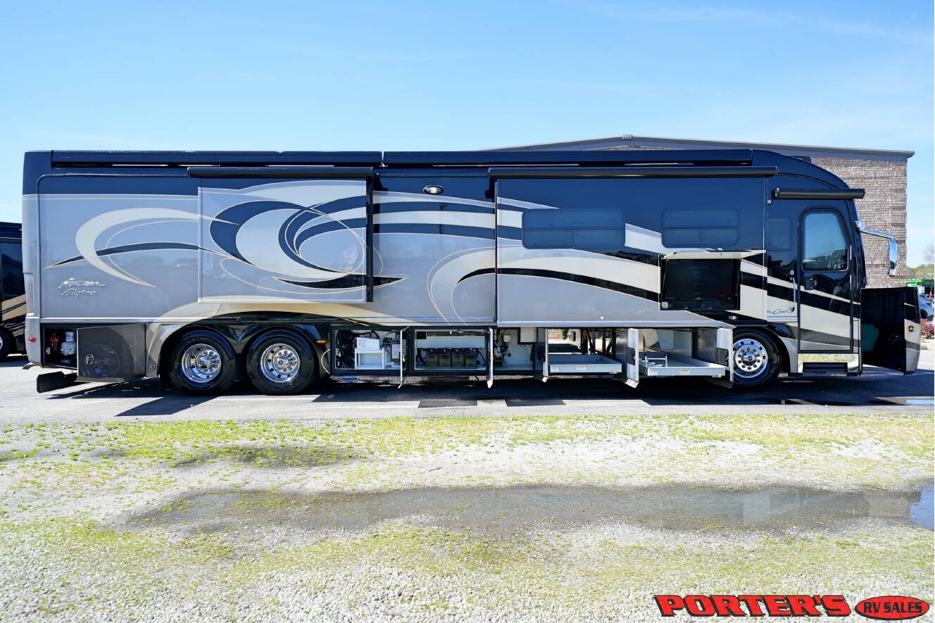 A photo of this 2016 American Coach AMERICAN ALLEGIANCE 42T