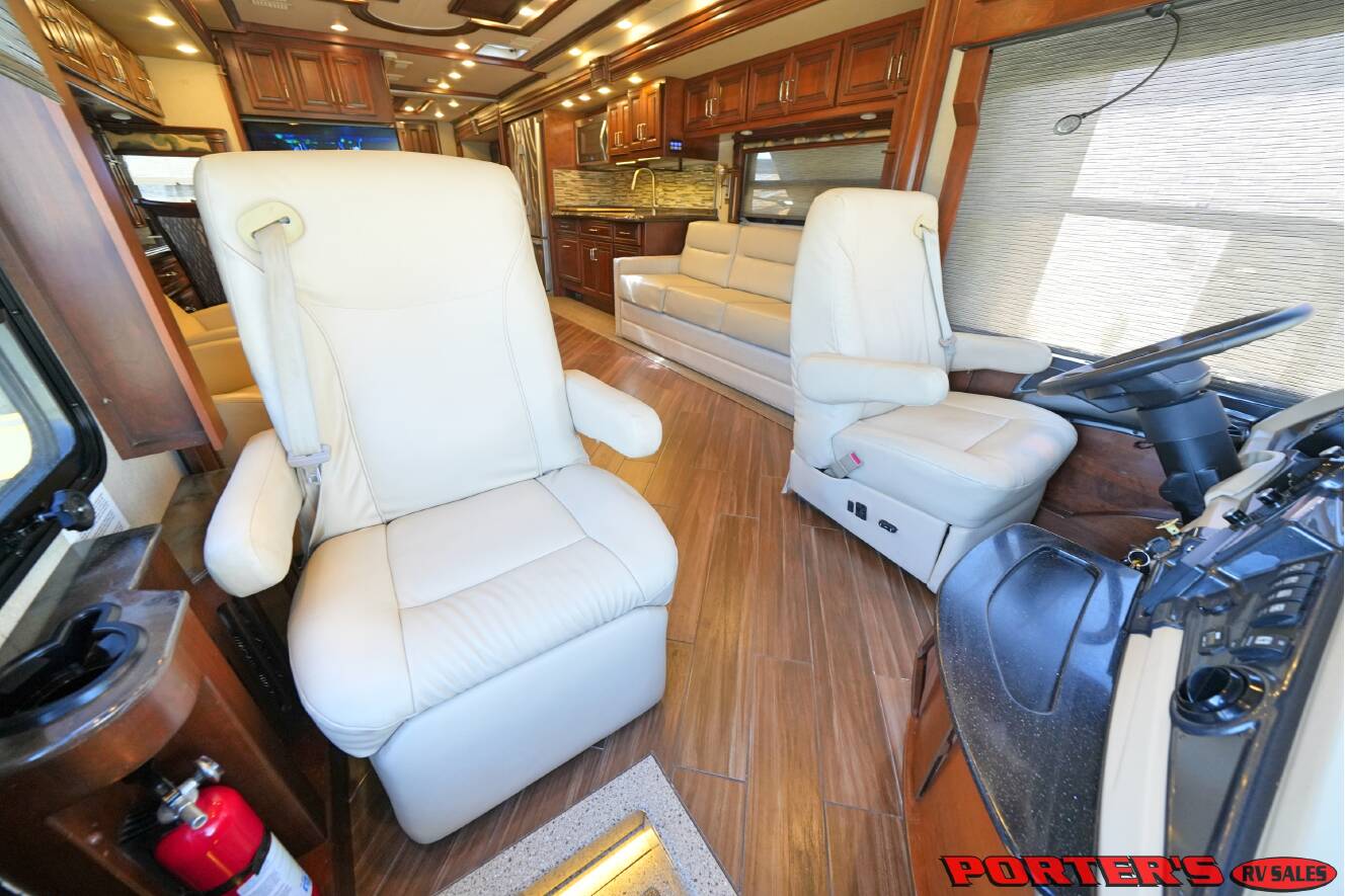 A photo of this 2016 American Coach AMERICAN ALLEGIANCE 42T