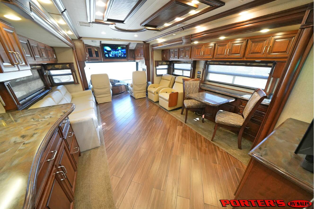 A photo of this 2016 American Coach AMERICAN ALLEGIANCE 42T
