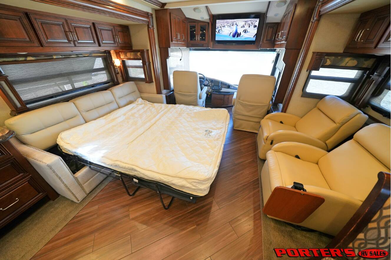 A photo of this 2016 American Coach AMERICAN ALLEGIANCE 42T