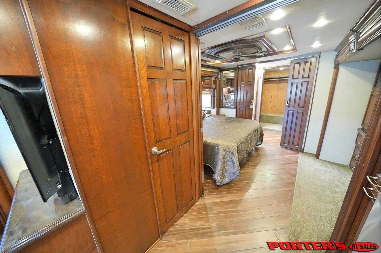 A photo of this 2016 American Coach AMERICAN ALLEGIANCE 42T