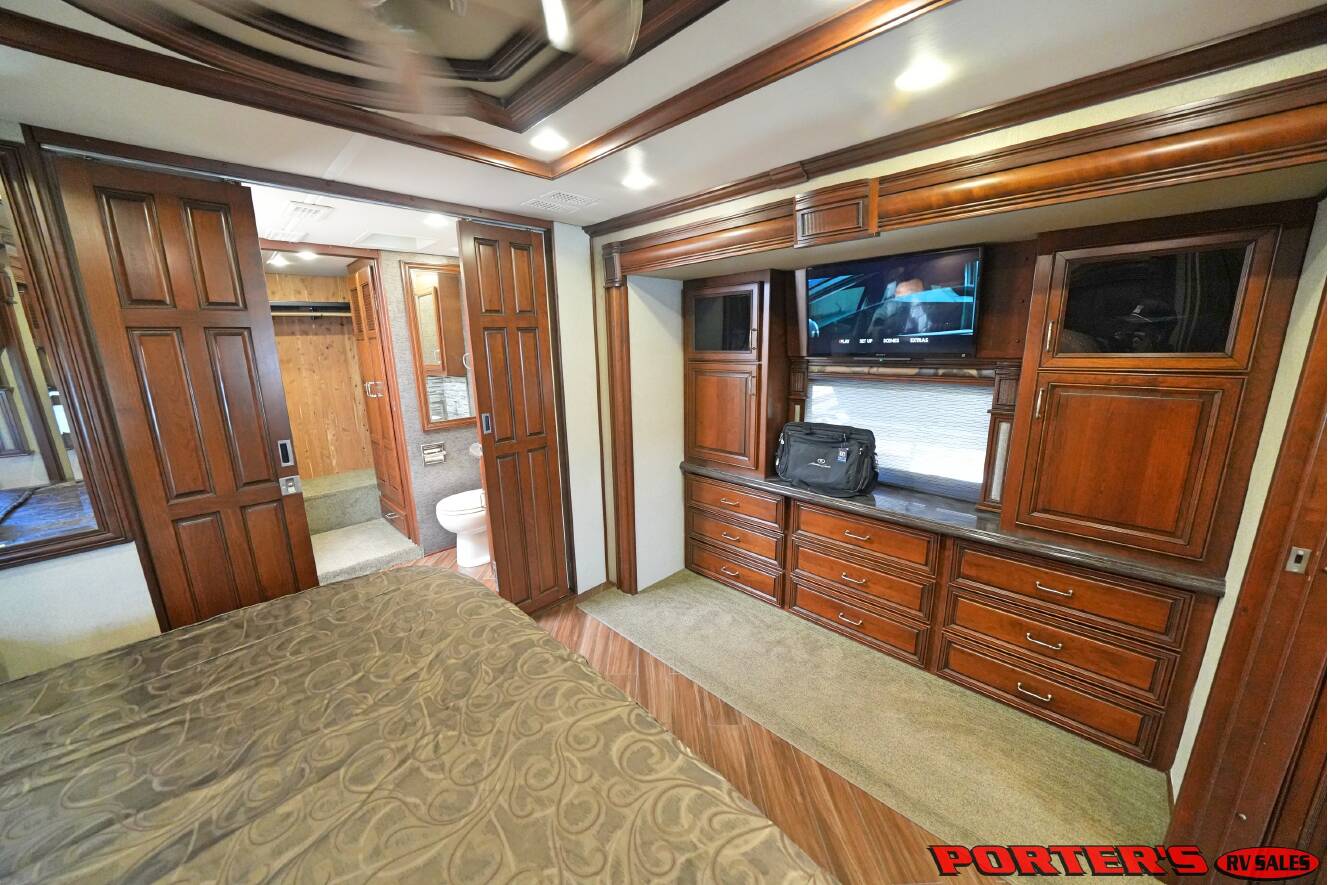 A photo of this 2016 American Coach AMERICAN ALLEGIANCE 42T