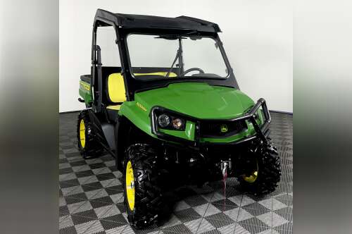 2023 John Deere GATOR XUV590M BASE in carson city MI