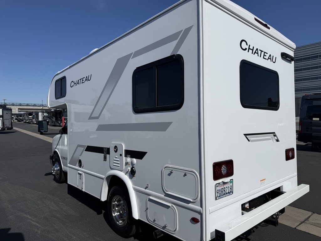 2026 Thor Motor Coach CHATEAU 19Z in fountain valley CA