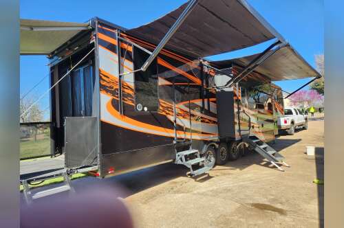 2019 Forest River XLR THUNDERBOLT 382AMP in granbury TX
