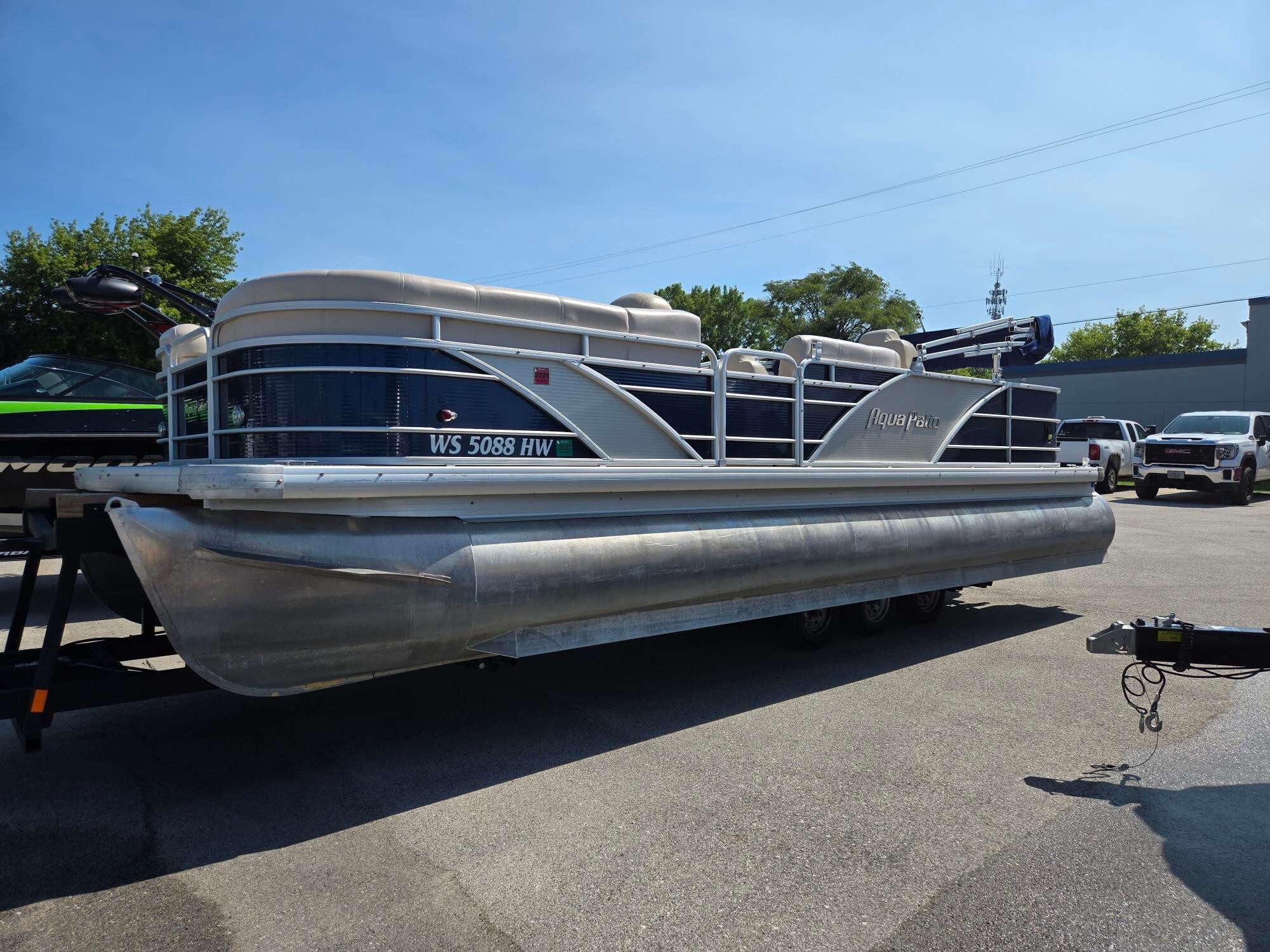 2012 Aqua Patio 240 in nashotah WI