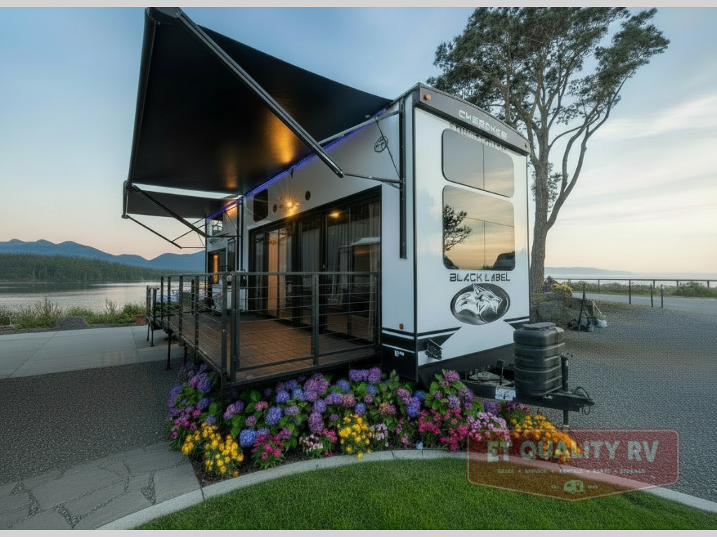 2026 Forest River Rv Cherokee Timberwolf Black Label 27MDKBL in yuba city CA