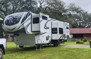 View more photos of this listing