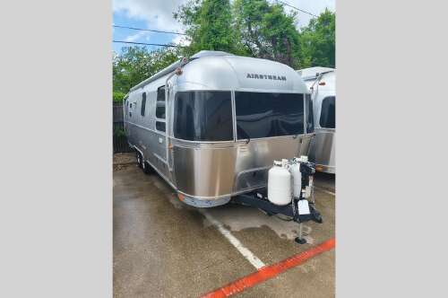 2026 Airstream Flying Cloud 27FB Twin in fort worth TX