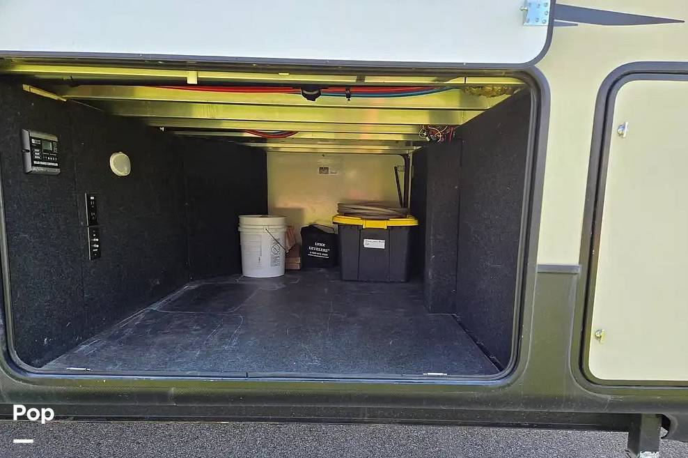 2019 Keystone Montana High Country 320MK in mesa AZ