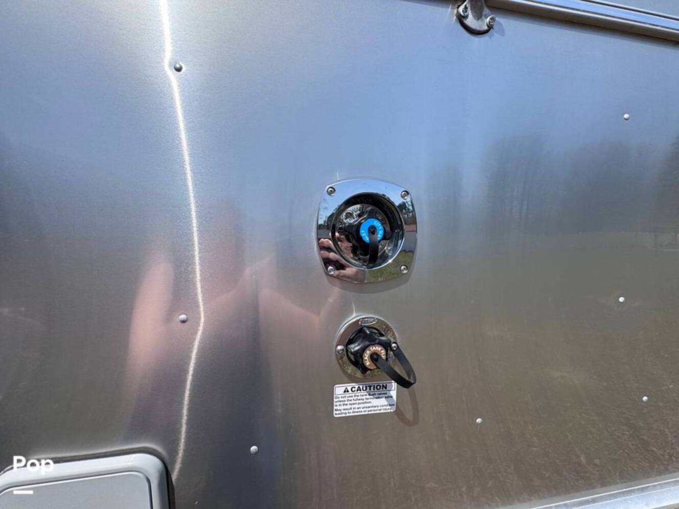 A photo of this 2025 Airstream International 25FB Twin