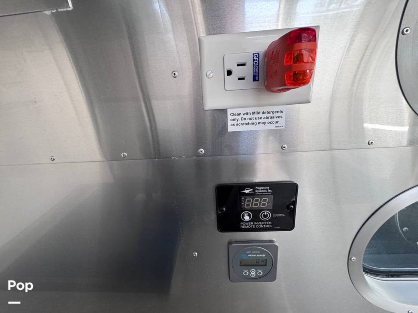 A photo of this 2025 Airstream International 25FB Twin