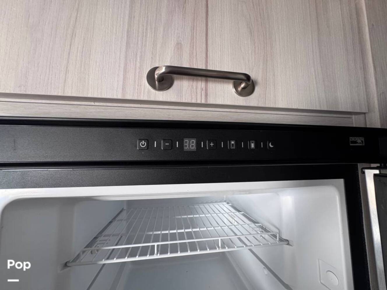 A photo of this 2025 Airstream International 25FB Twin