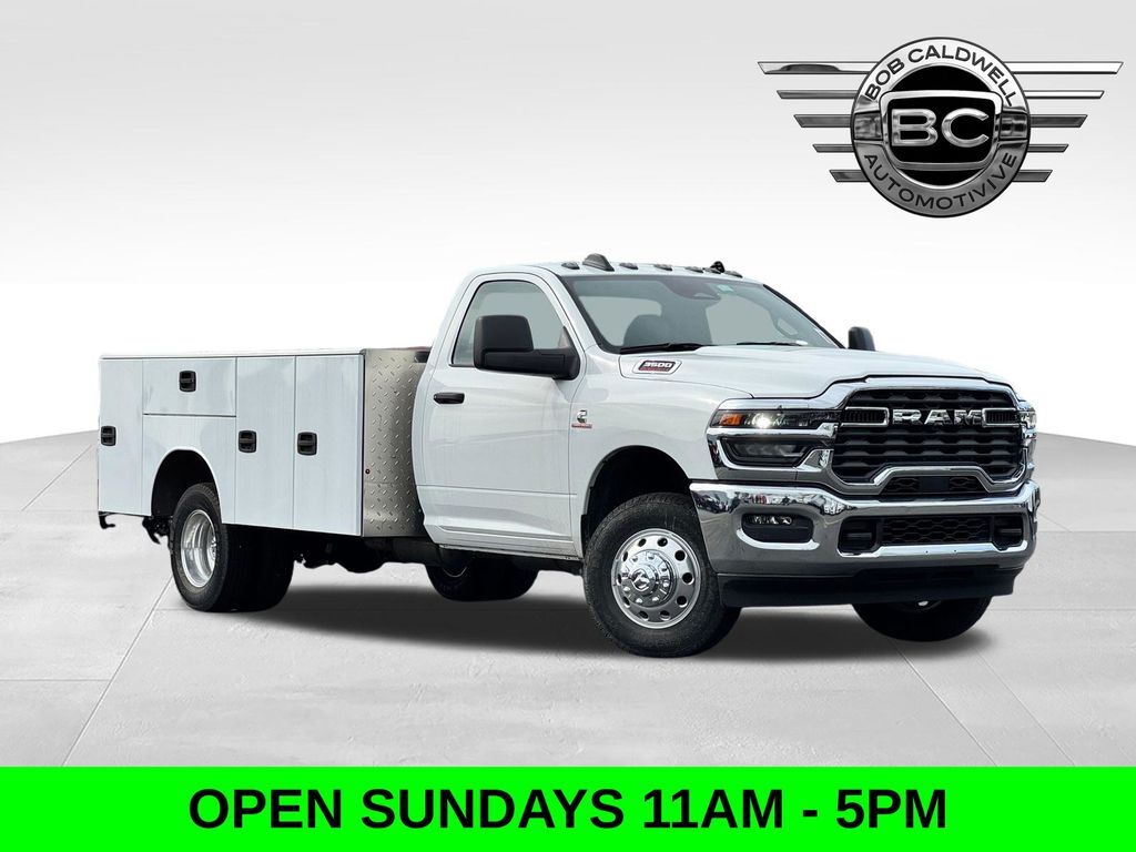 New 2026 Ram 3500 For Sale in Columbus, OH - 5038892944 - Commercial ...