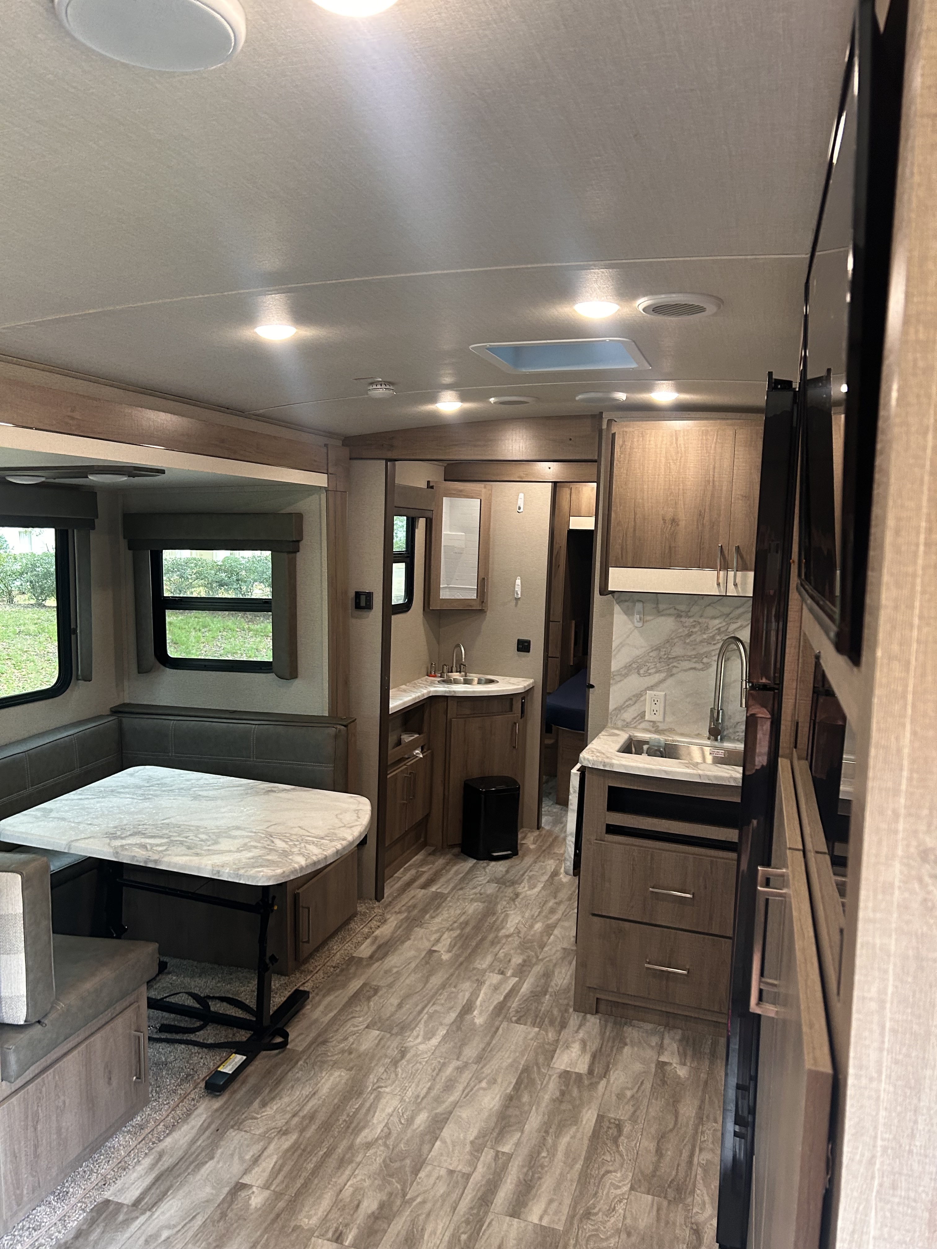 2022 Grand Design IMAGINE 2910BH RV