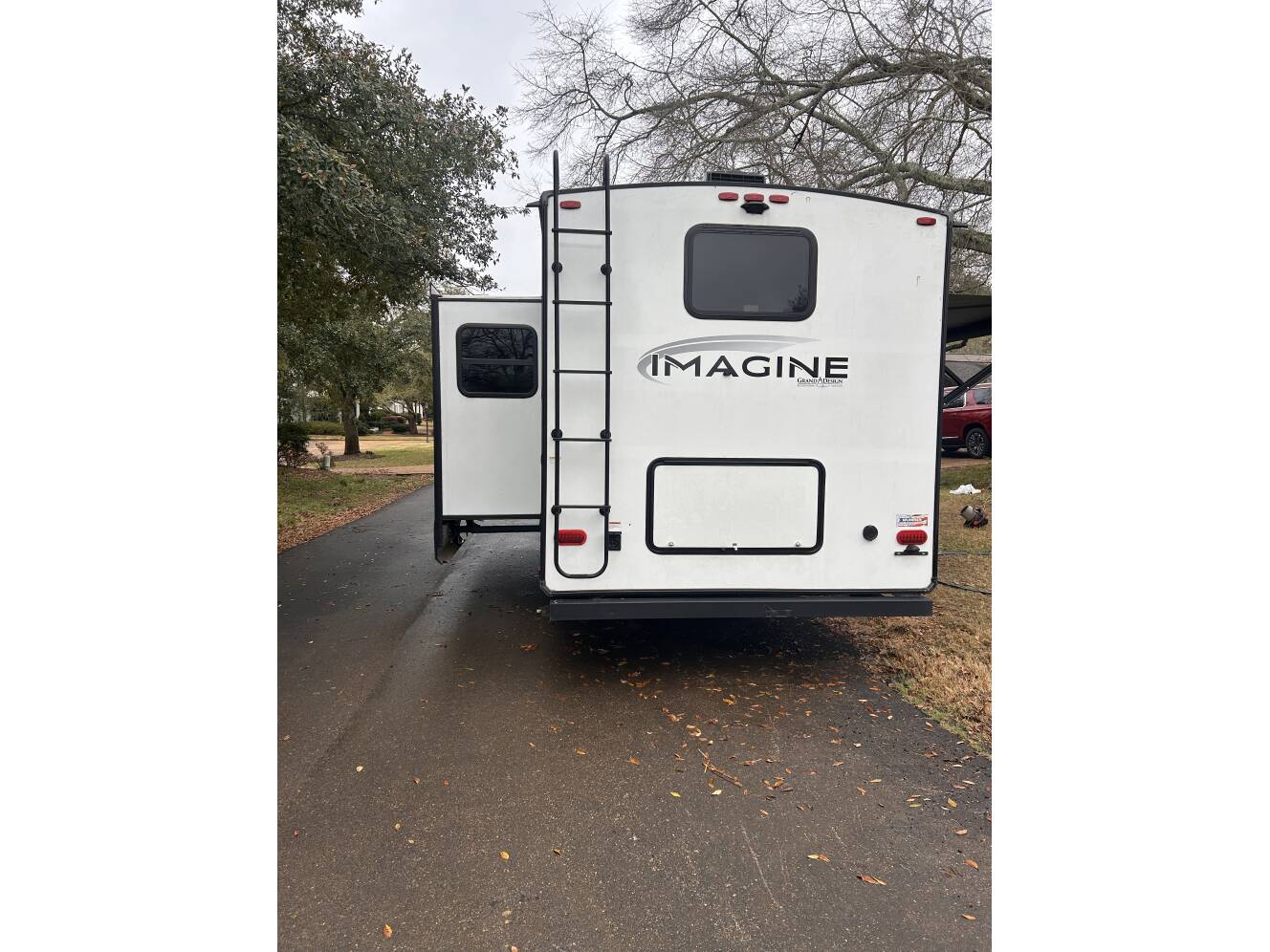 A photo of this 2022 Grand Design IMAGINE 2910BH