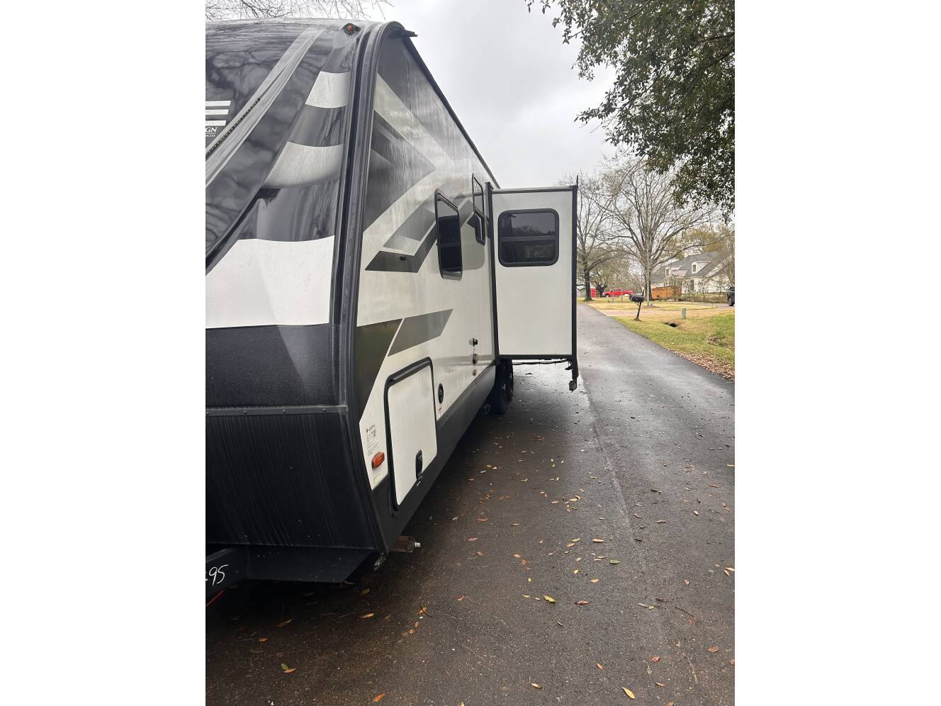 A photo of this 2022 Grand Design IMAGINE 2910BH