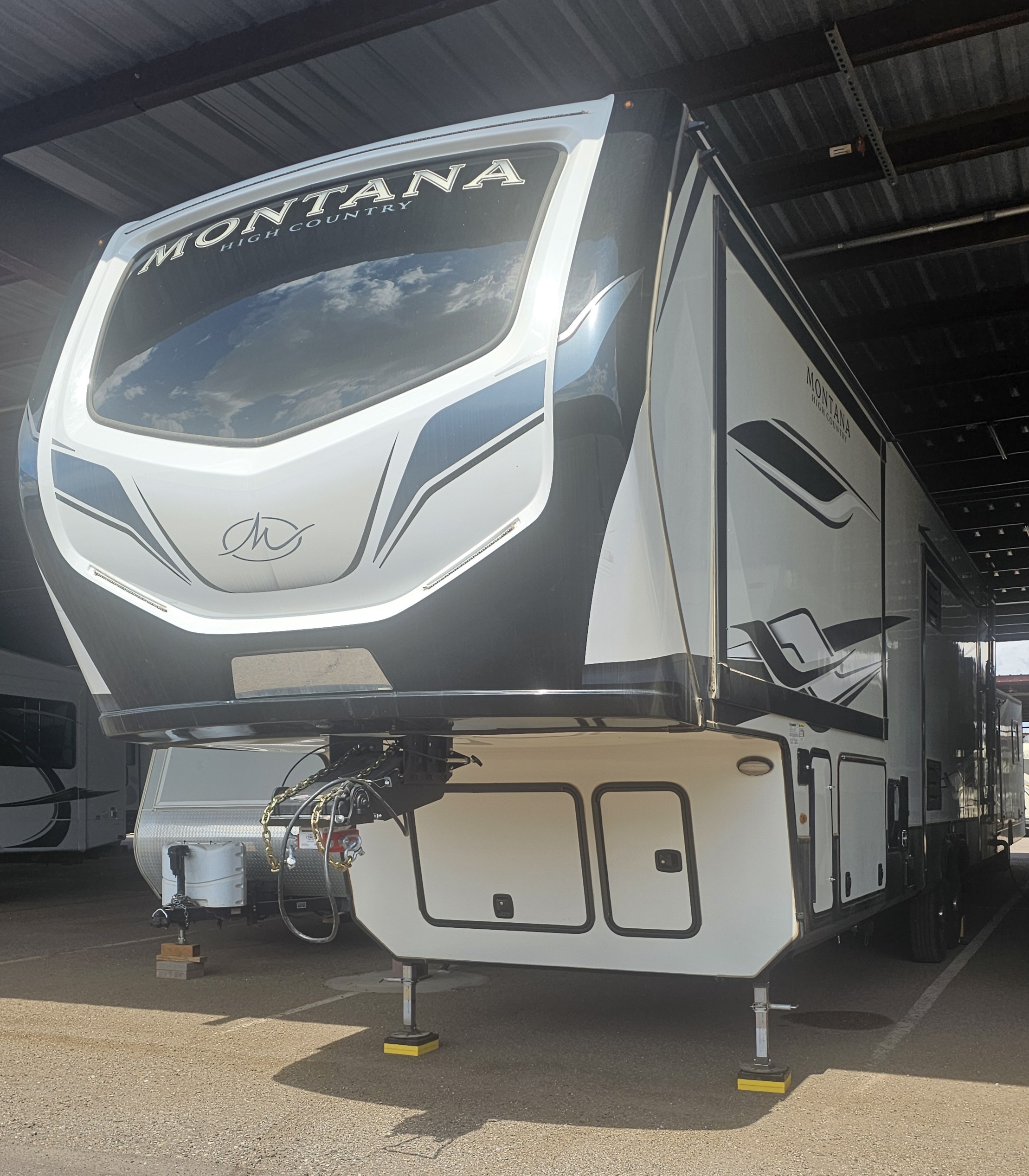 2023 Keystone MONTANA HIGH COUNTRY 335BH RV