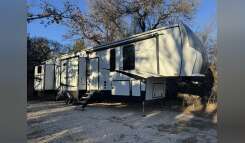 2020 Forest River SIERRA 384QBOK RV