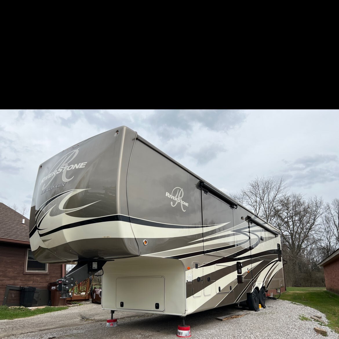 2017 Forest River RIVERSTONE LEGACY 38FB in milford OH