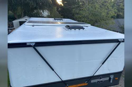 2024 Four Wheel Campers GRANDBY POP UP in vista CA