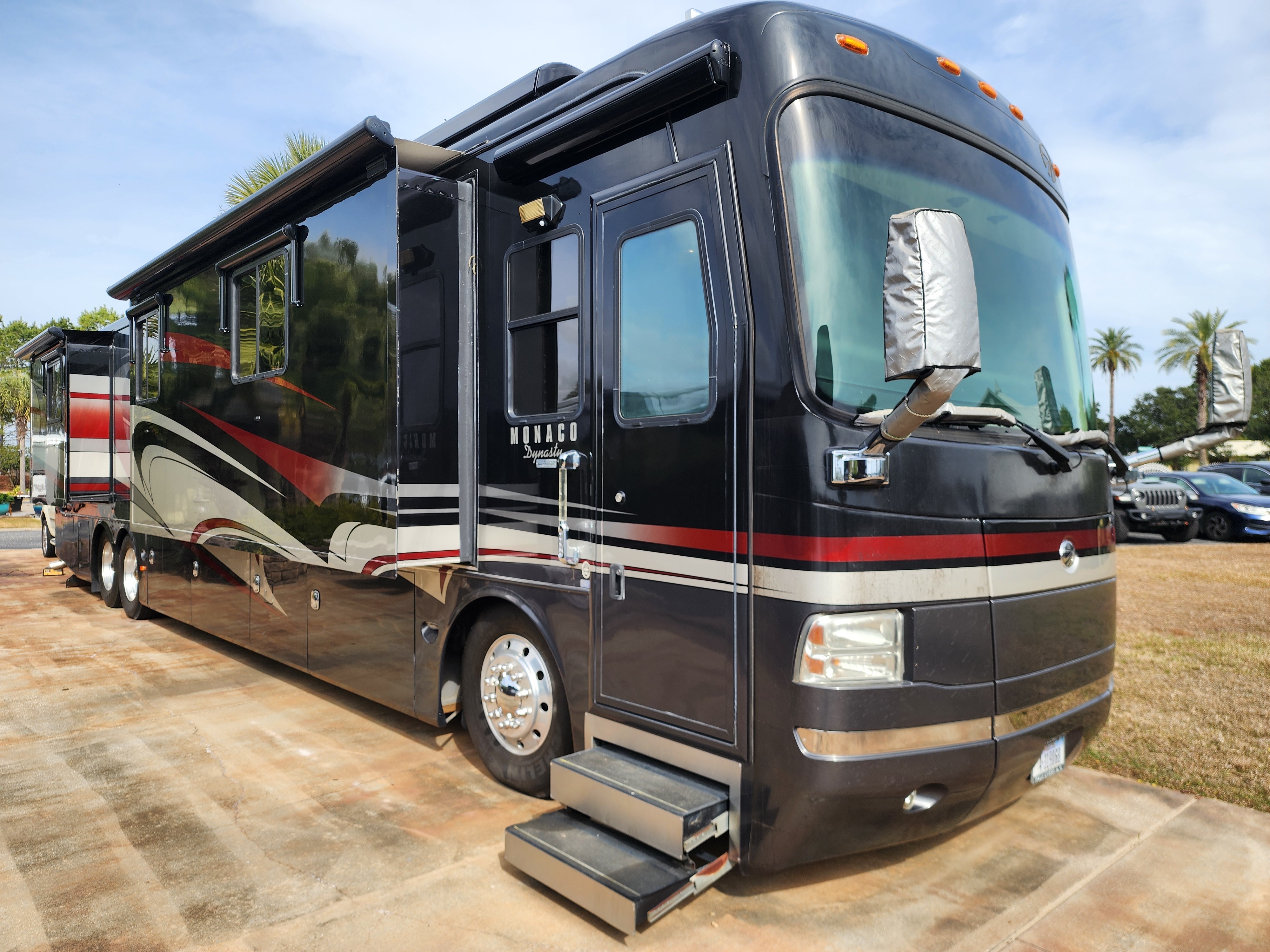2010 Monaco DYNASTY MAJESTIC V RV