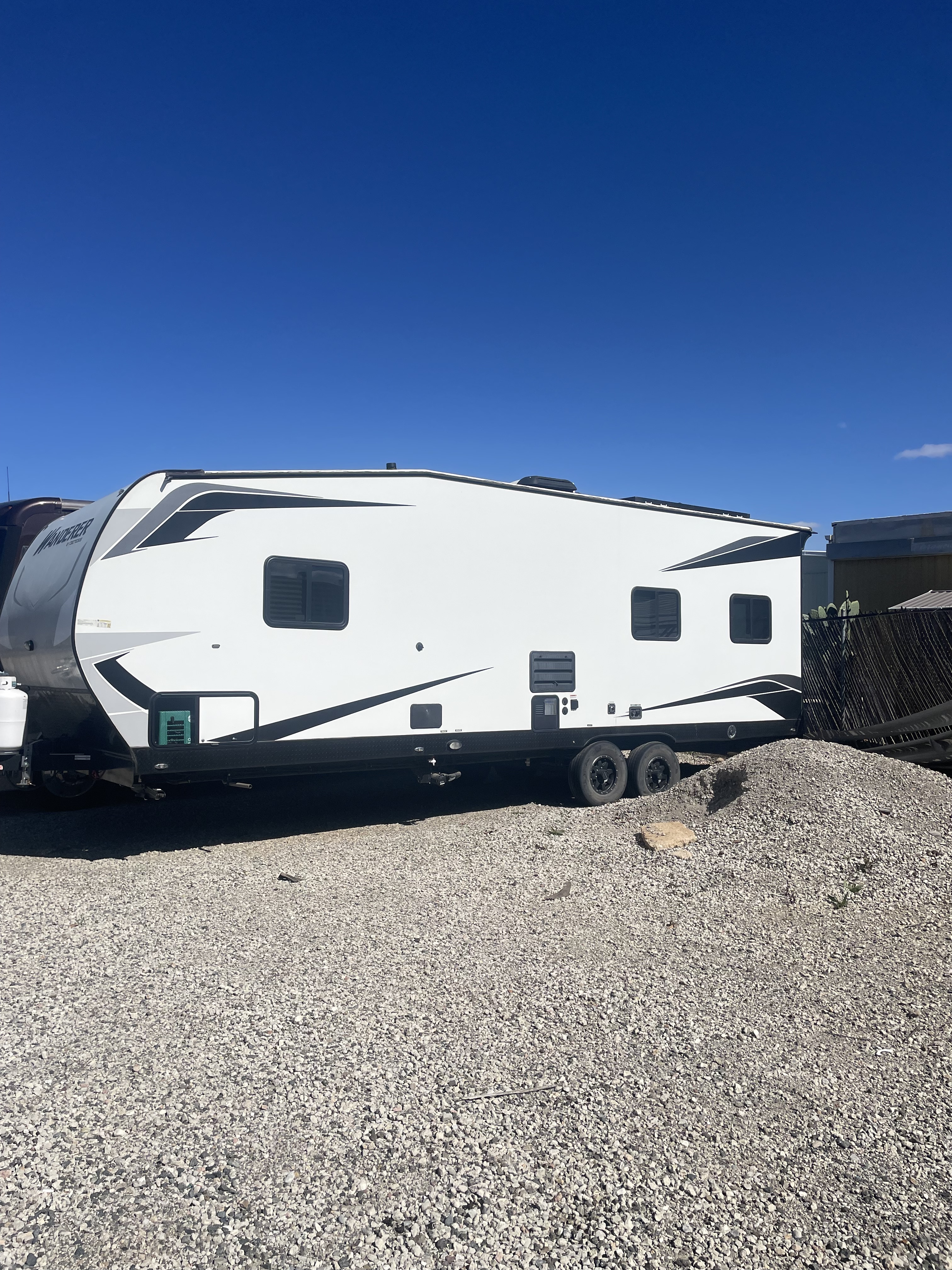 2022 Genesis Supreme Rv WANDERER 26FSWL in redlands CA