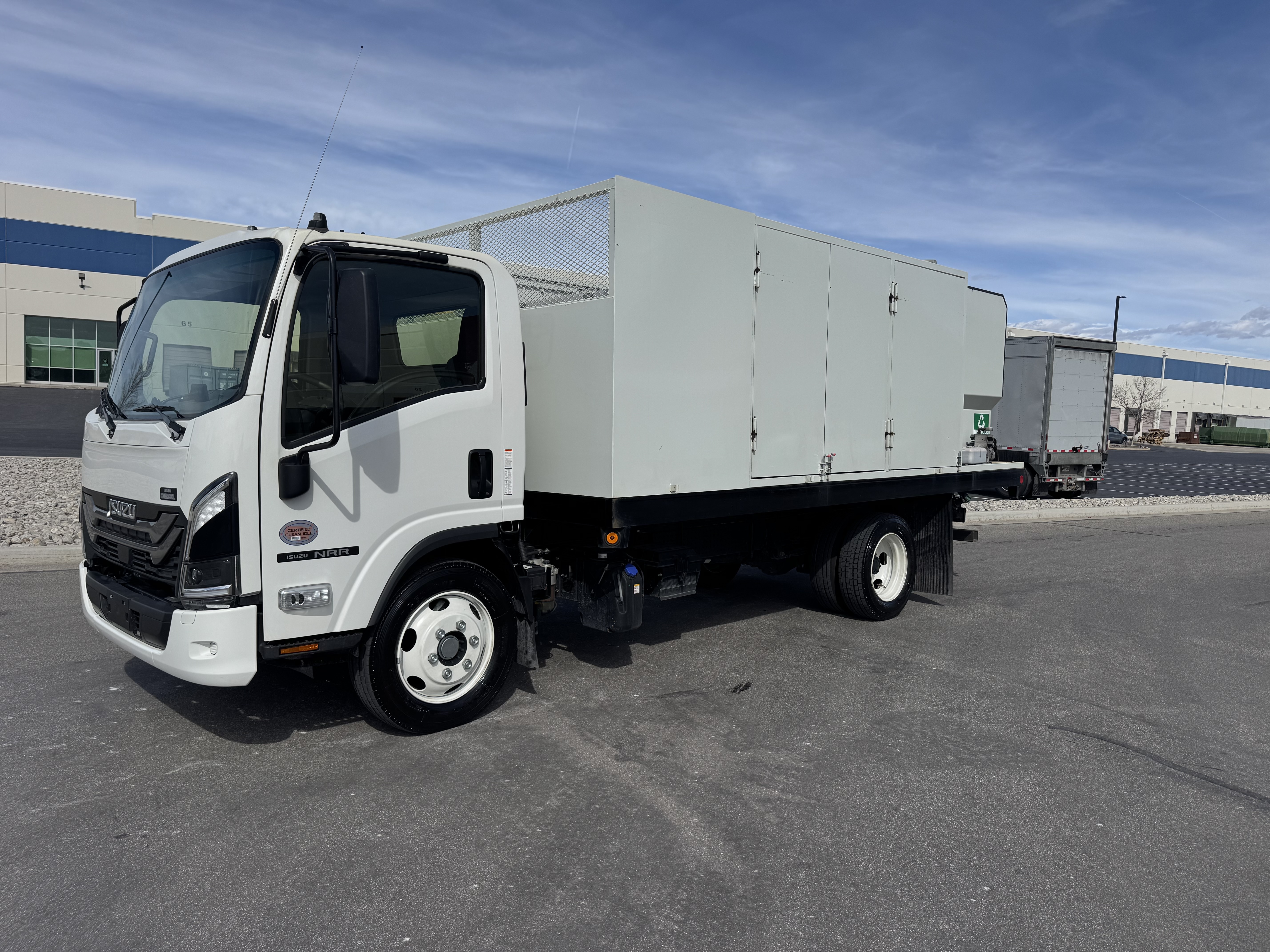 2025 ISUZU NRR in Salt Lake City, UT