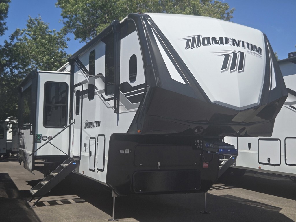 2026 Grand Design Momentum 395MS in sacramento CA