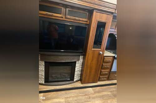 2017 Jayco Eagle 325BHQS in westfield MA