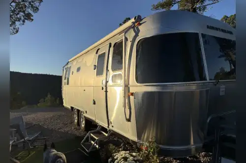 2020 Airstream FLYING CLOUD 26RB QUEEN