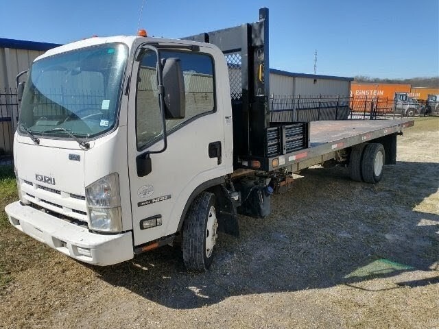 2013 ISUZU Nrr in San Antonio, TX