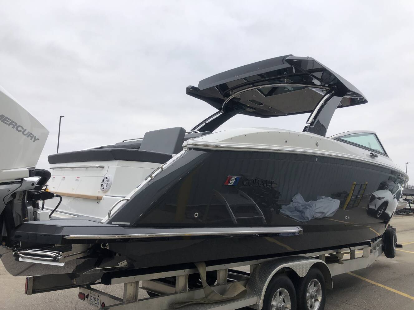 A photo of this 2023 Cobalt R33 OB
