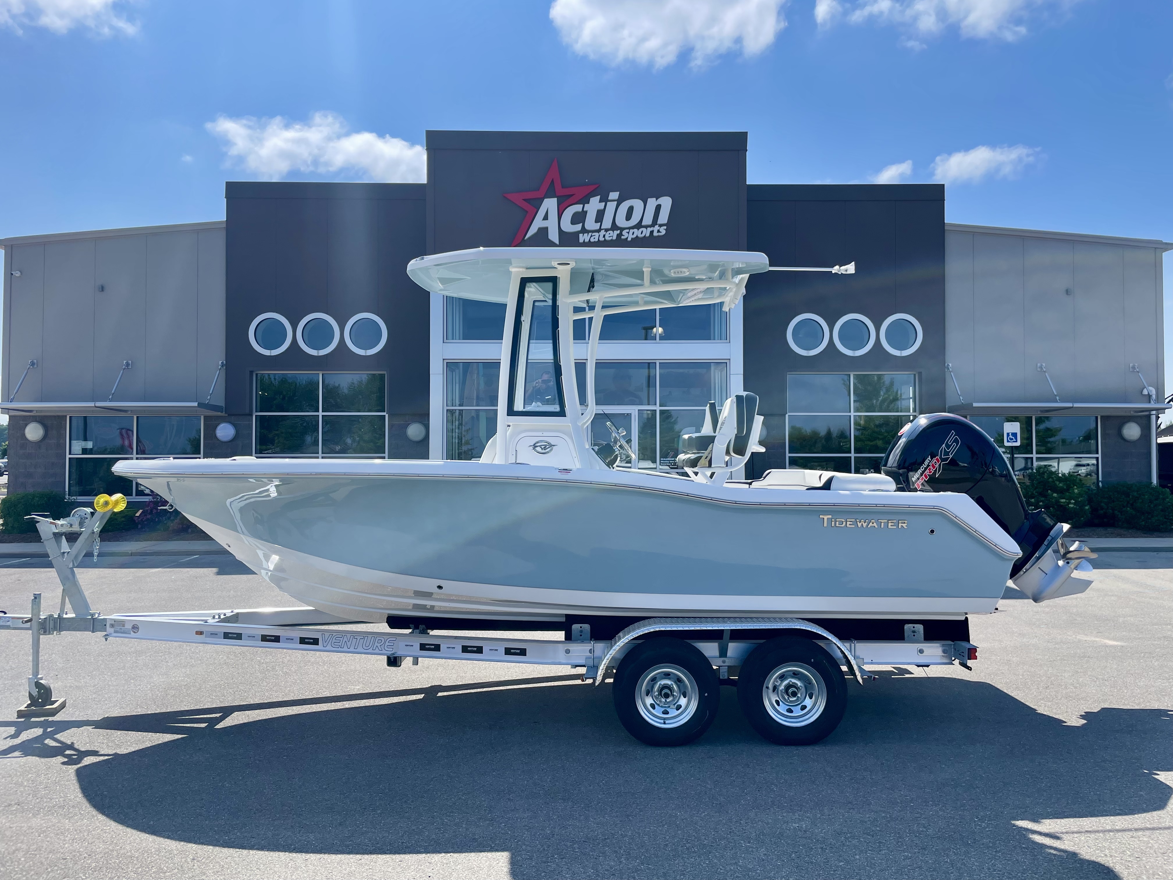 2026 Tidewater 210 LXF Center Console Boat boat