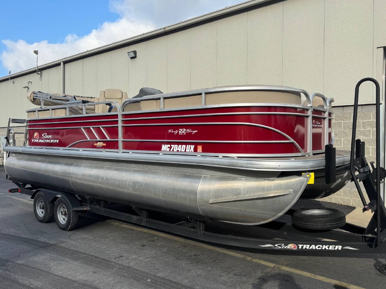 A photo of this 2023 Sun Tracker Party Barge 22 RF DLX