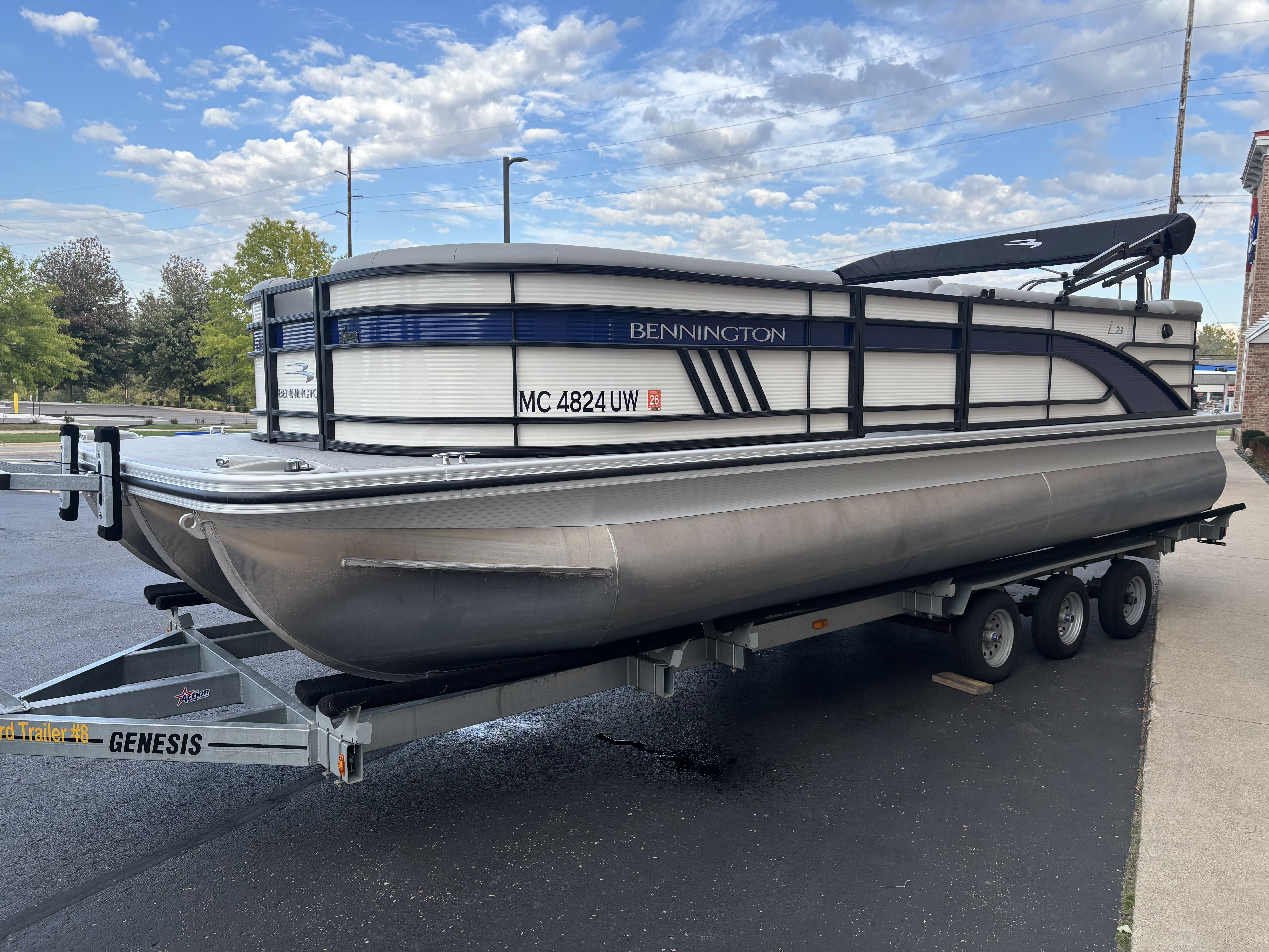 2022 Bennington L23 in hudsonville MI