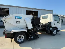 2006 TYMCO 210