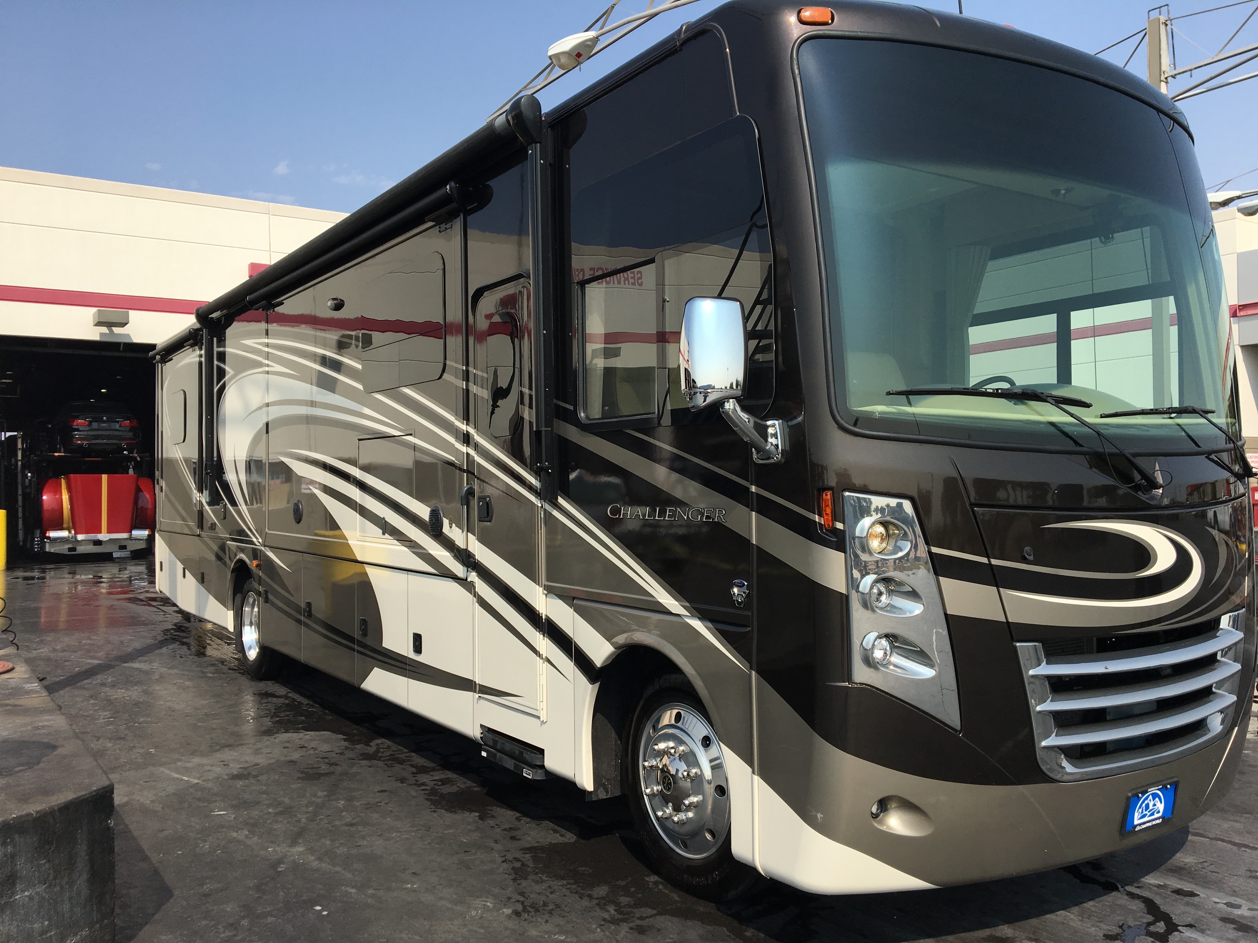 2015 Thor Motor Coach CHALLENGER 37GT RV