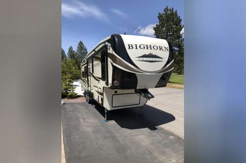 2017 Heartland BIGHORN TRAVELER 32RS in lake almanor CA