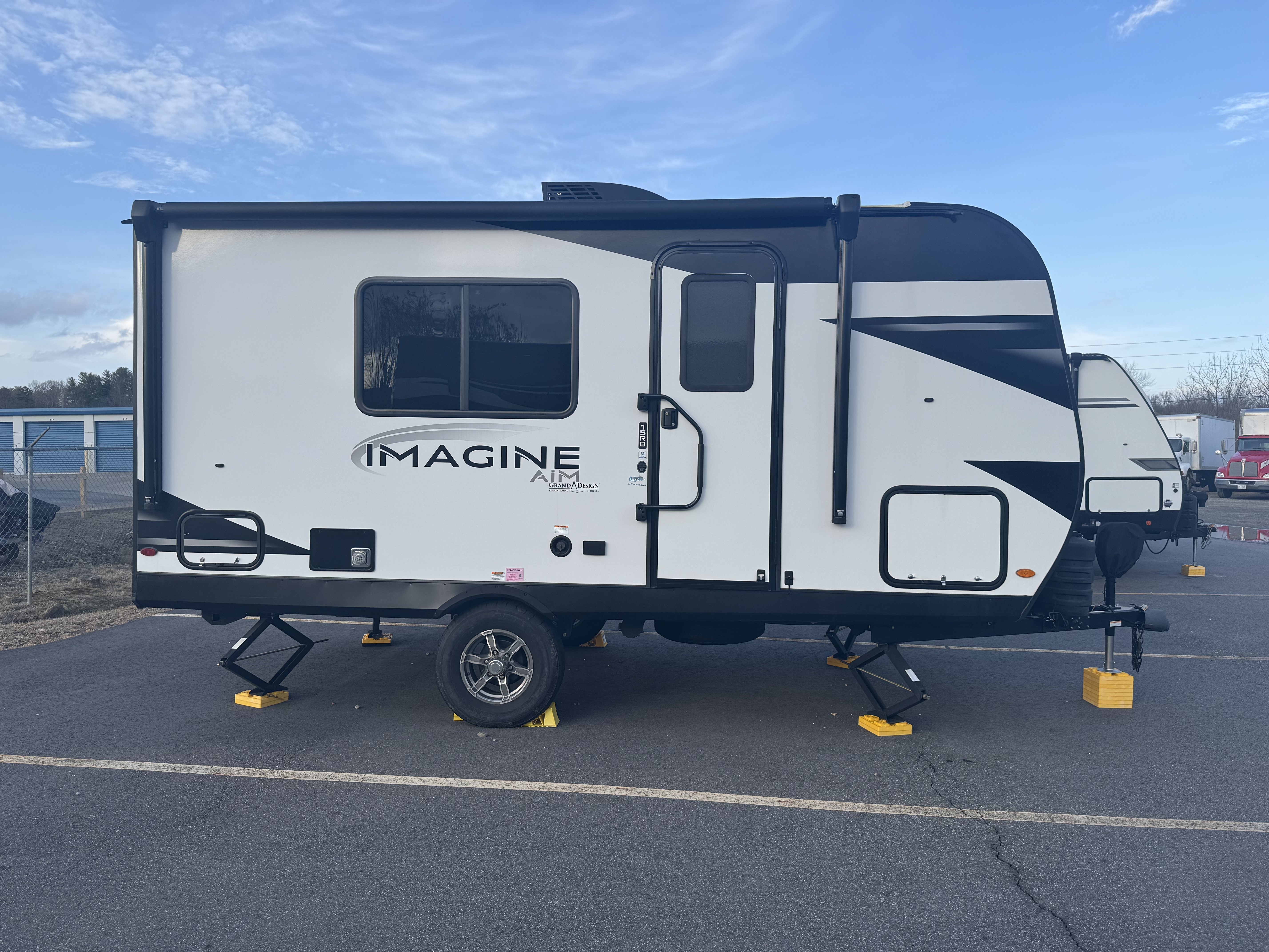 2023 Grand Design IMAGINE AIM 15RB RV