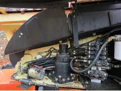 2005 JLG 600S